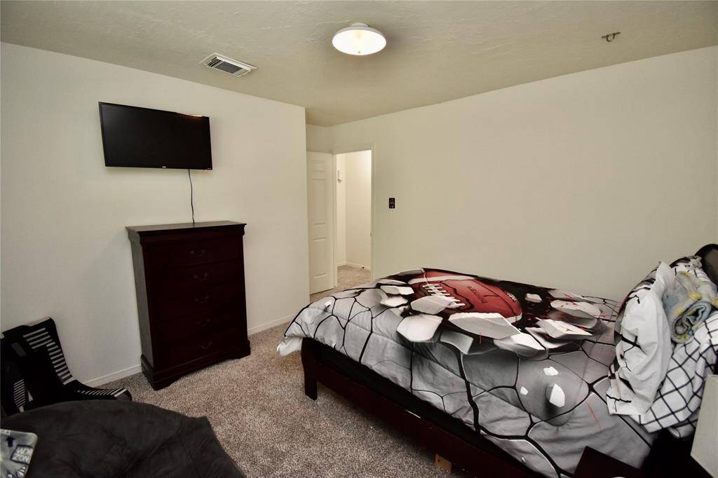 Another view of the 4th bedroom.