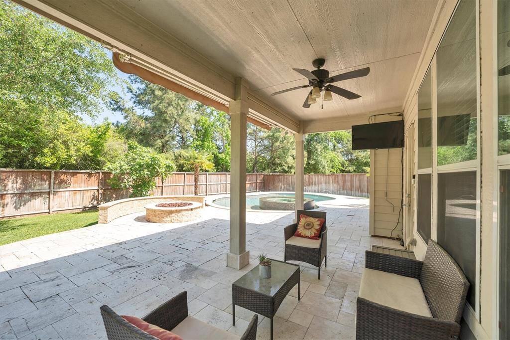 Step outside to your own private paradise—this backyard features a covered patio with space to lounge, a sparkling pool with attached spa, and a built-in firepit perfect for cozy evenings under the stars. It’s everything you need for relaxing weekends and unforgettable get-togethers.