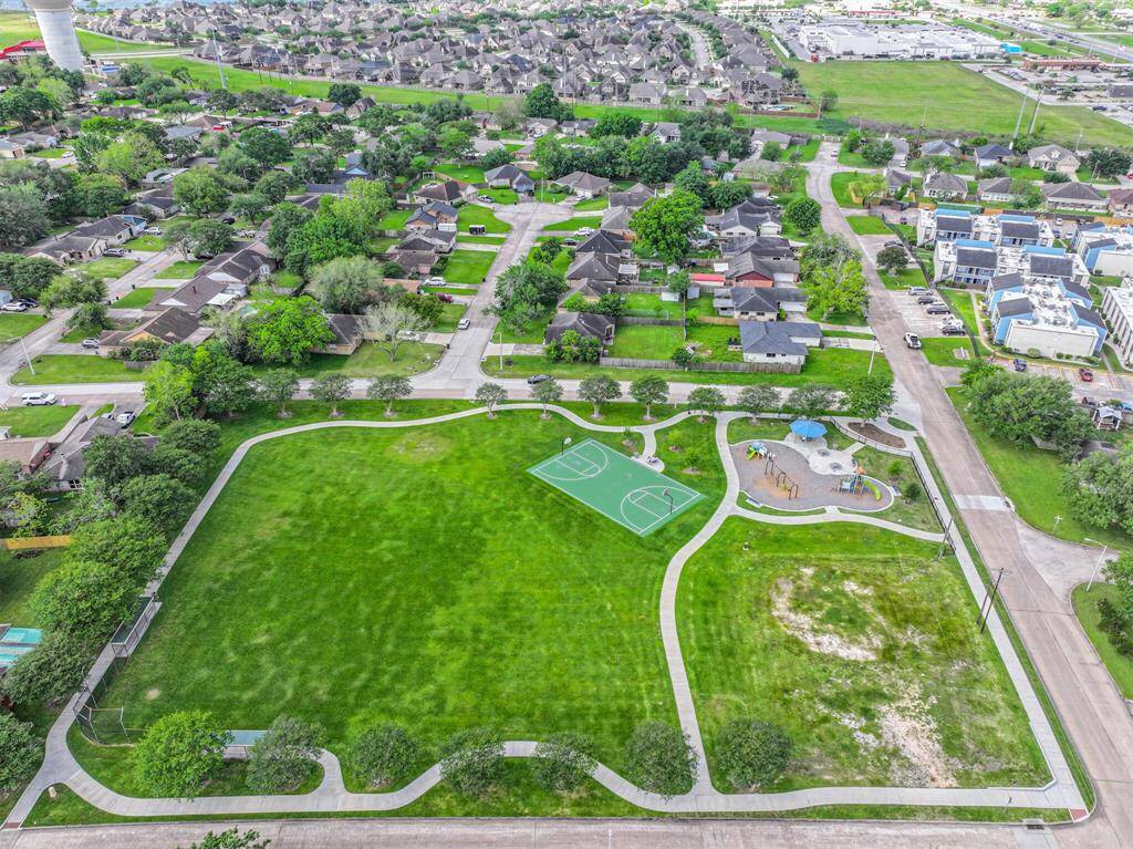Newly renovated neighborhood park