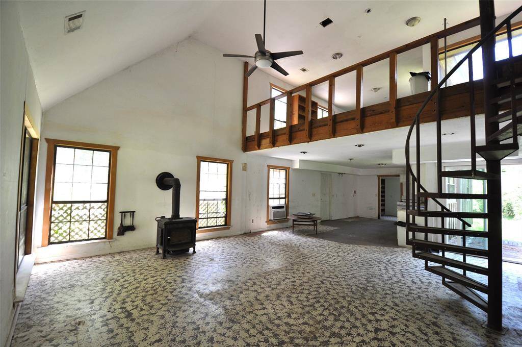 Open and bright as you enter the home.
