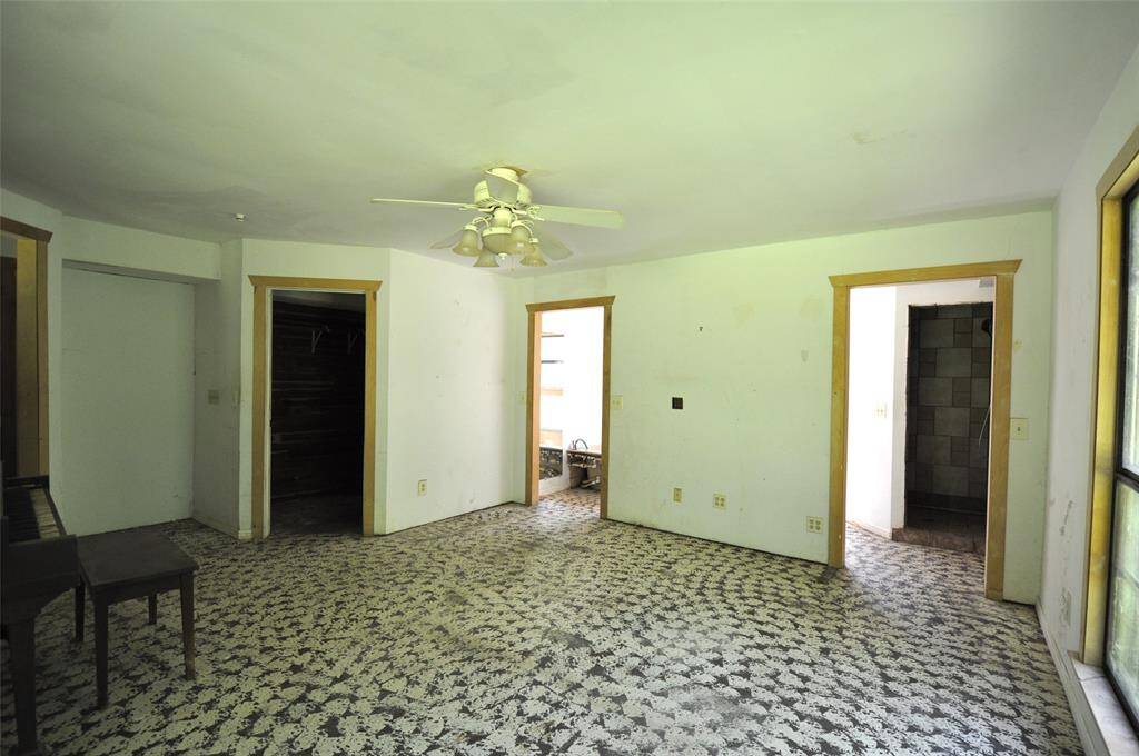 Primary bedroom.
