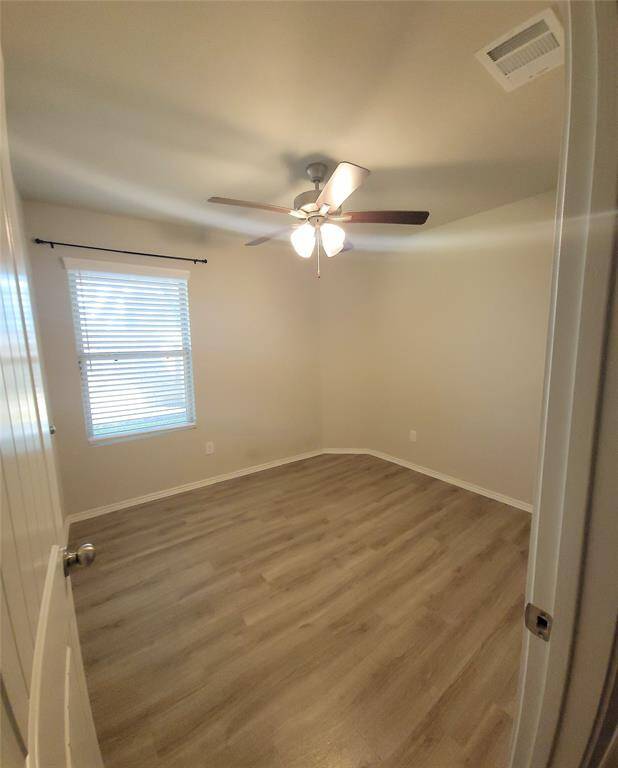 Third bedroom.