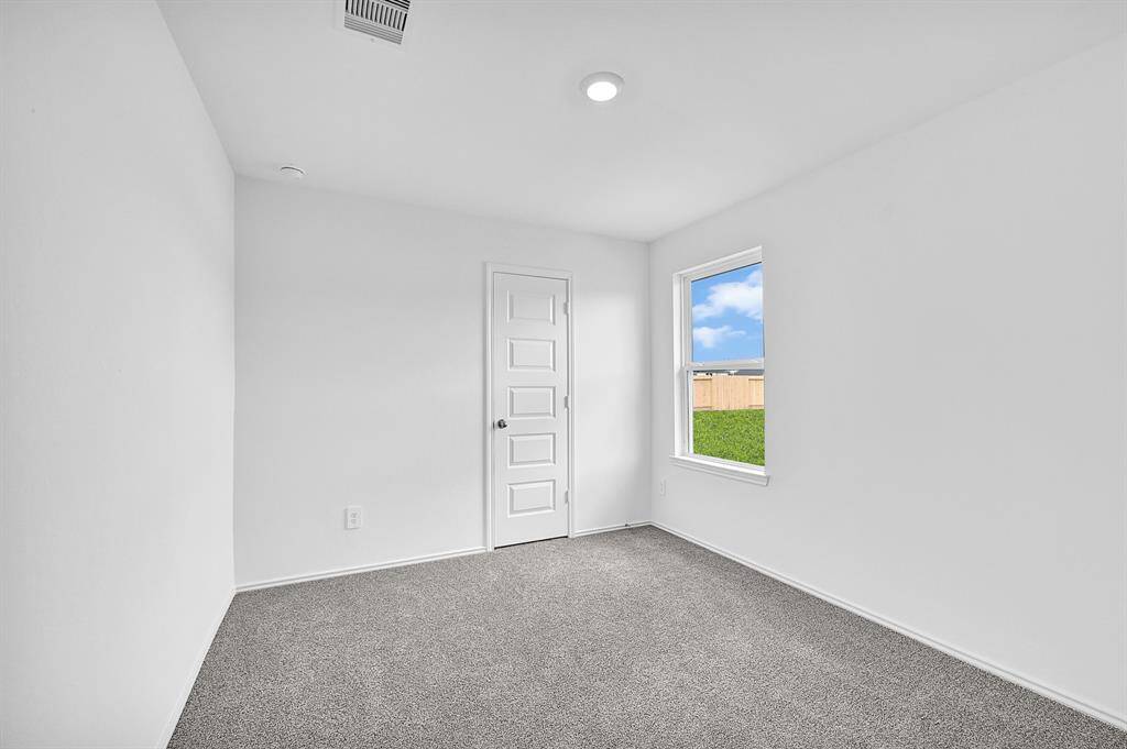*Images and 3D tour is for illustration only and options may vary from home as built.