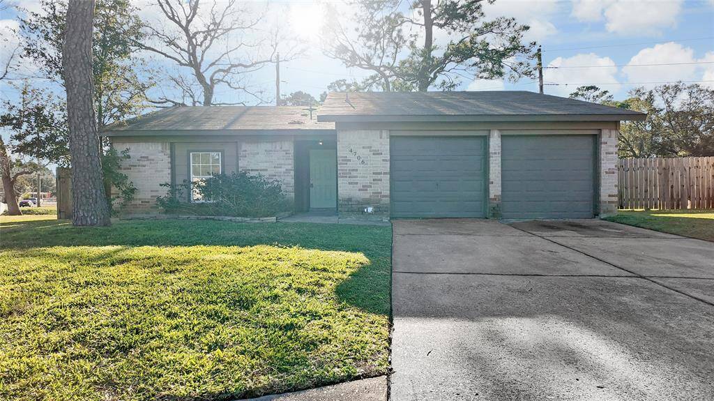 Large Corner Lot with Fenced Backyard