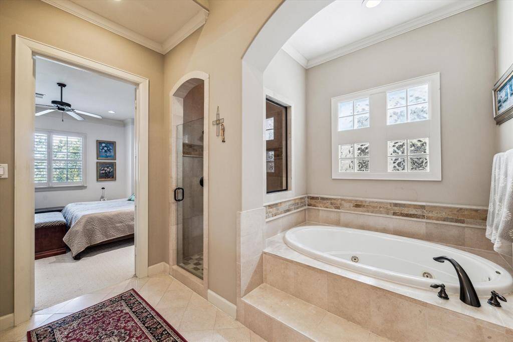 Garden style soaking tub