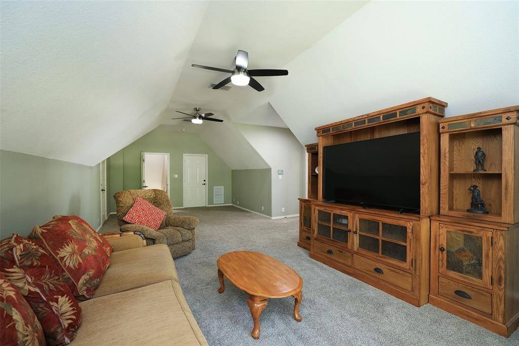 Another view of the gameroom.