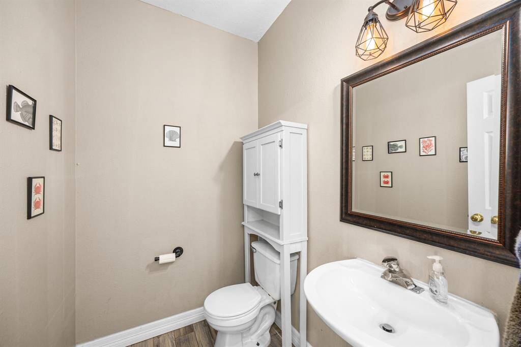 Guest half bath.