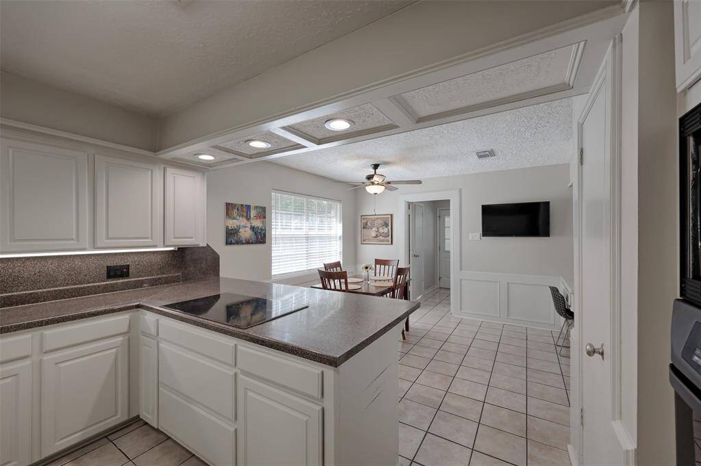 Open Kitchen into the Breakfast Room.