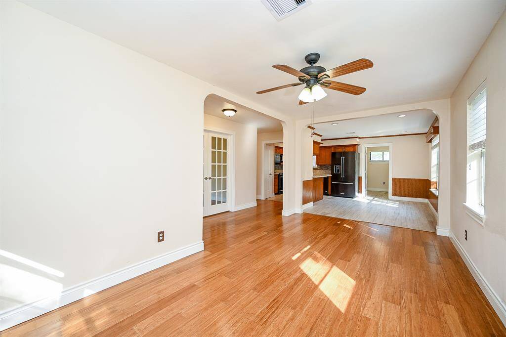 The home's floorplan has an easy and natural flow.