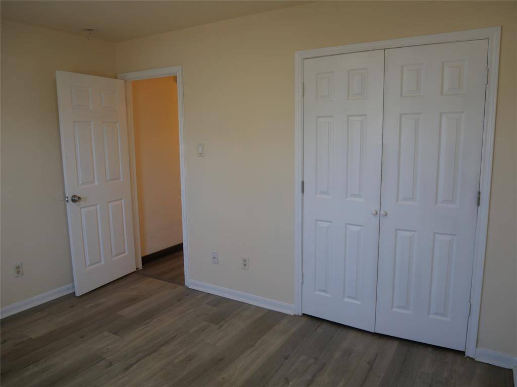 Guest bedroom 2