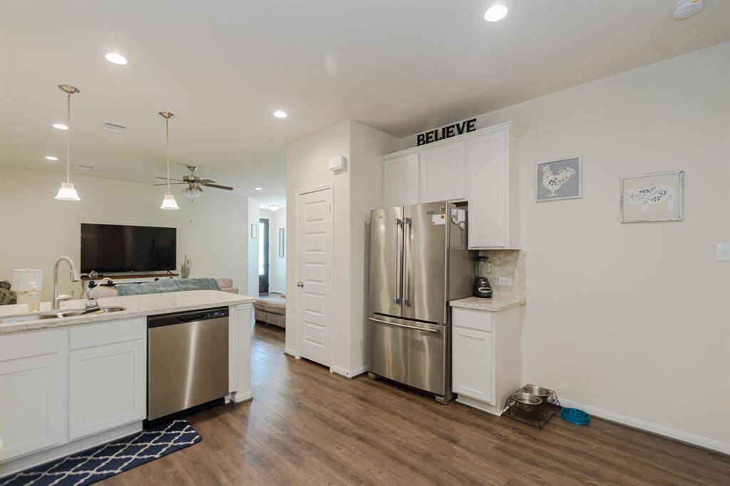 This versatile space offers ample storage and the potential to create your own coffee or wine bar.