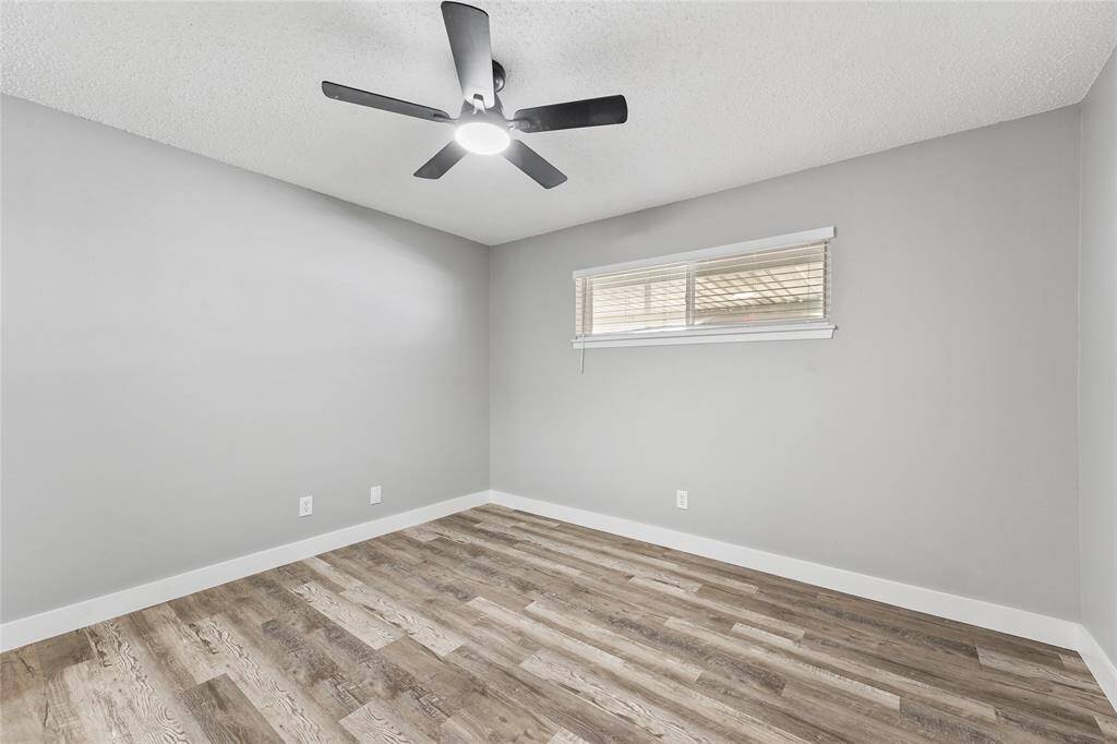 Huge Master Walk-in closet