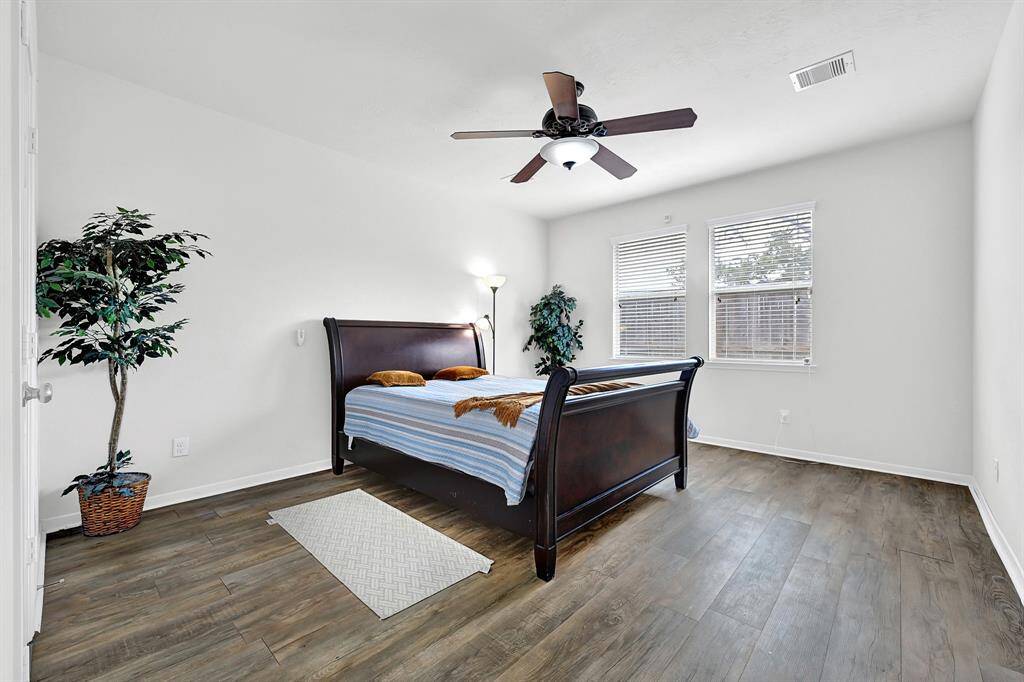 Master bedroom on 1st floor