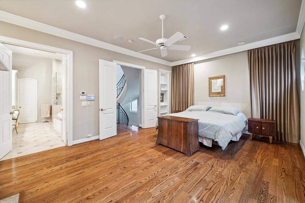 A true owners retreat. Be sure to ask about the hidden passage.