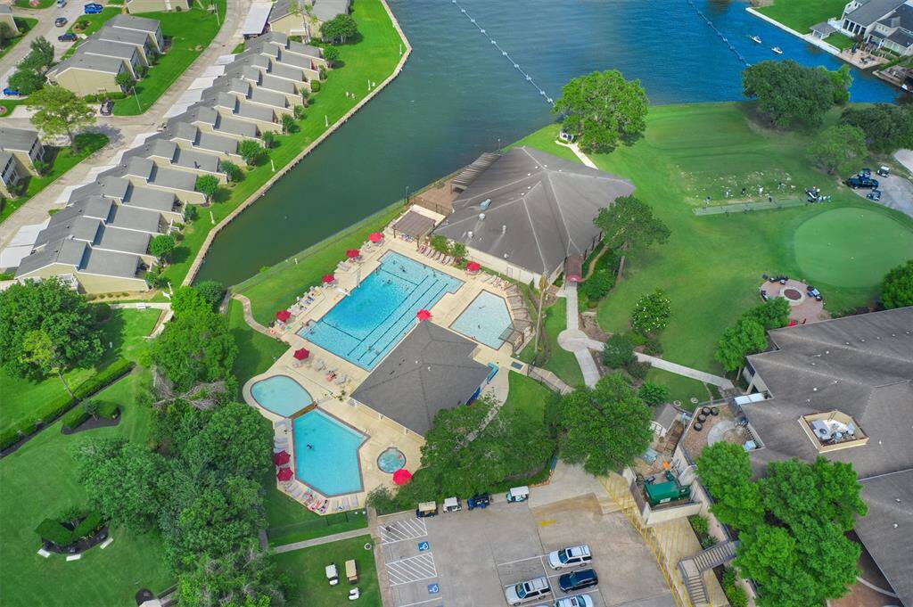 You'll love having access to a pool during the Texas summers!
