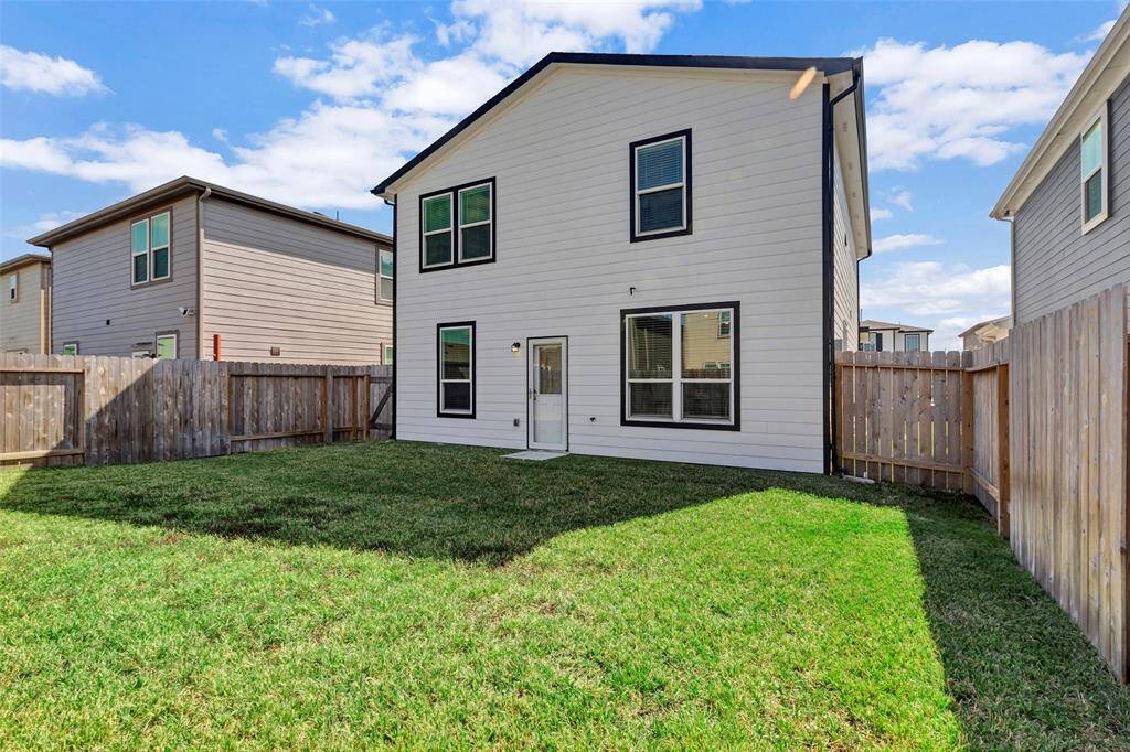 A fully fenced backyard!