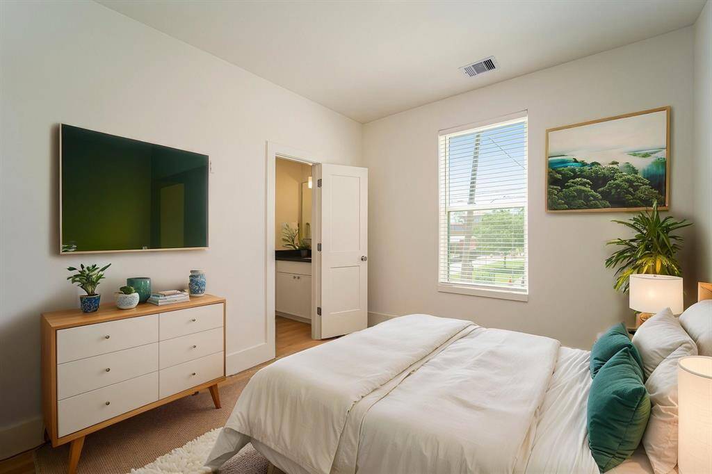 Virtual Staged Third Bedroom
