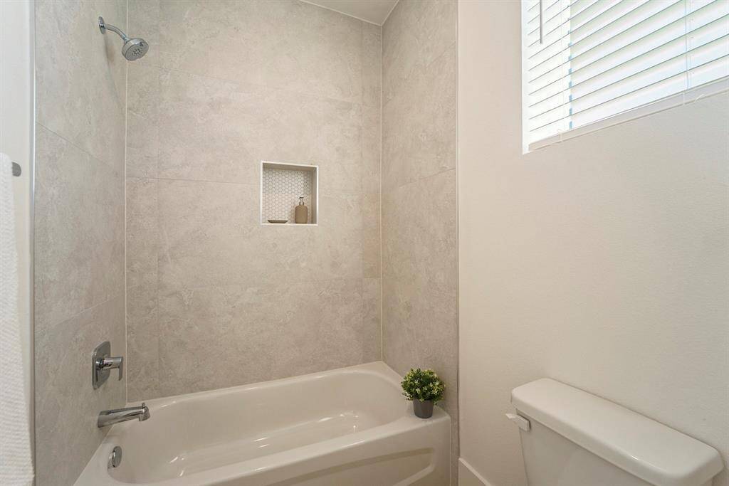 Second Full Bath. Model Home. Finishes of home may vary