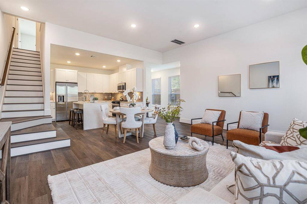 Open Floor plan. Model Home. Same floor plan. Finishes of home may vary.