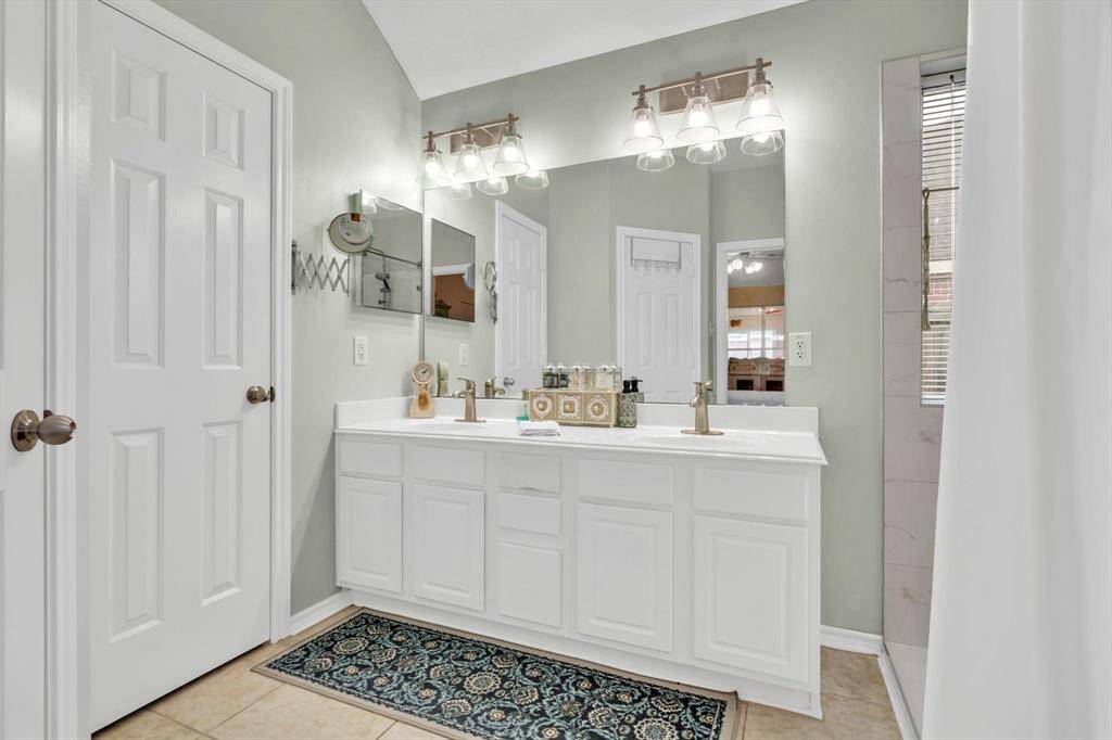 Primary bath with double sinks
