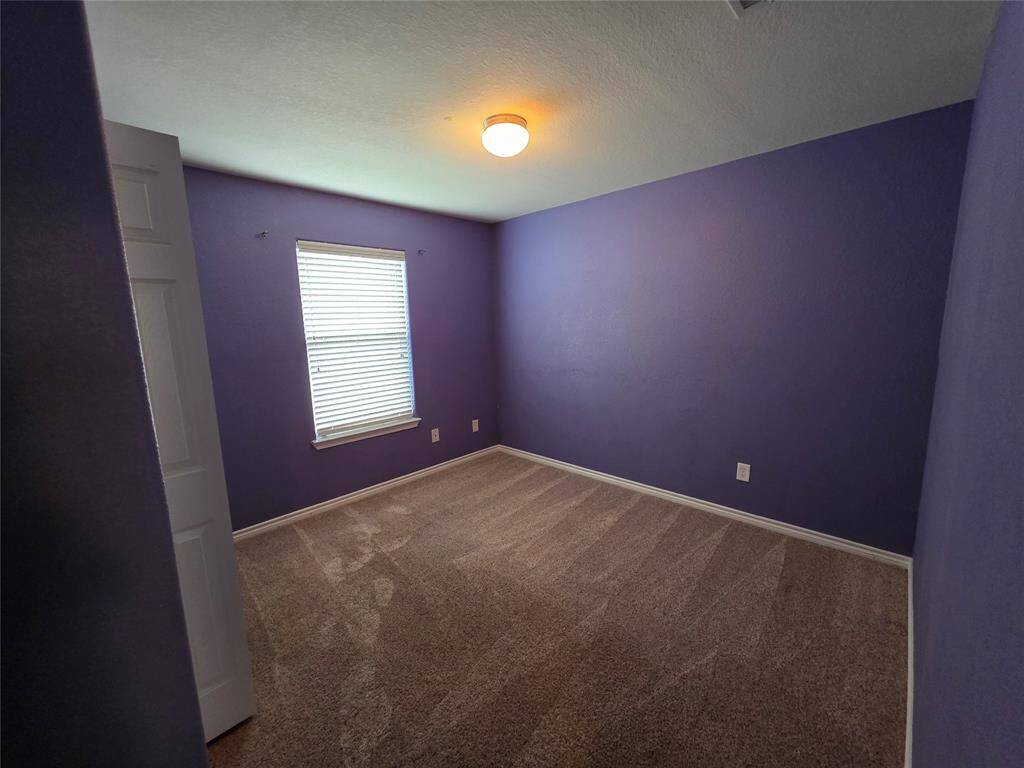 Alternate view of Bedroom 3