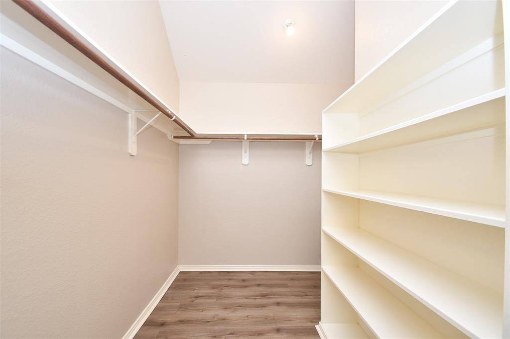 Walkin Primary Closet