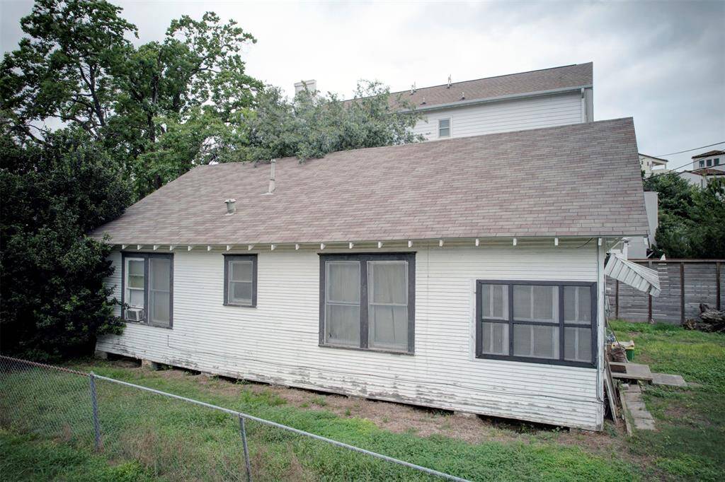 Side View 102 Arnold St.