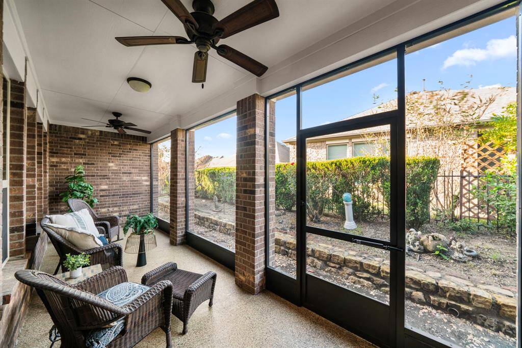 Totally screened in patio to enjoy the Texas mornings and evenings