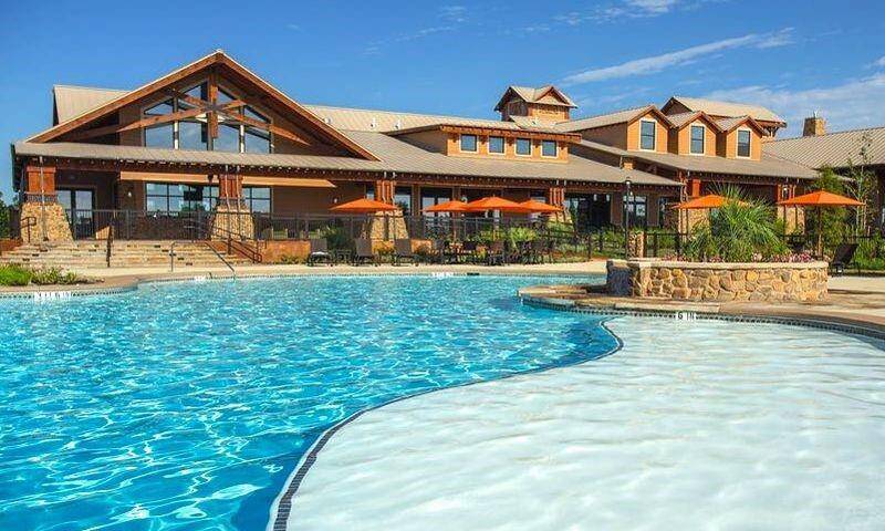 Resort style outdoor pool
