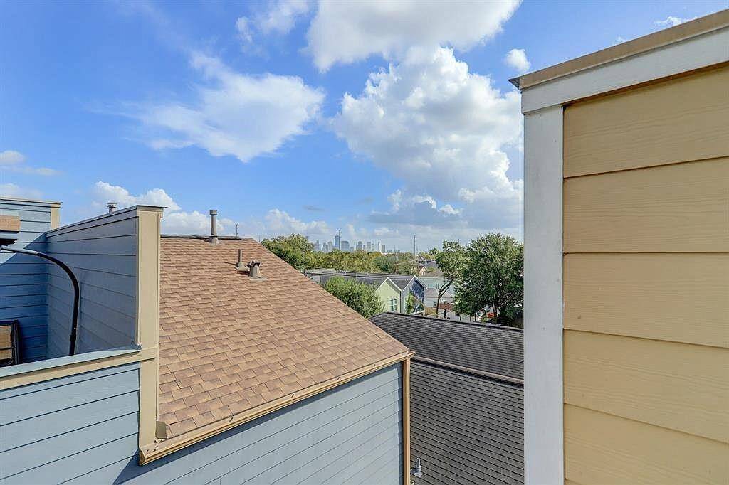 Beautiful views of downtown can be seen from the rooftop deck.