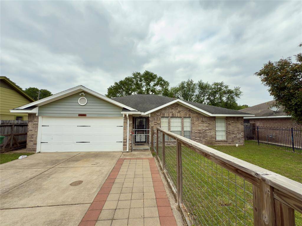 Well maintained home zoned to highly desirable school district