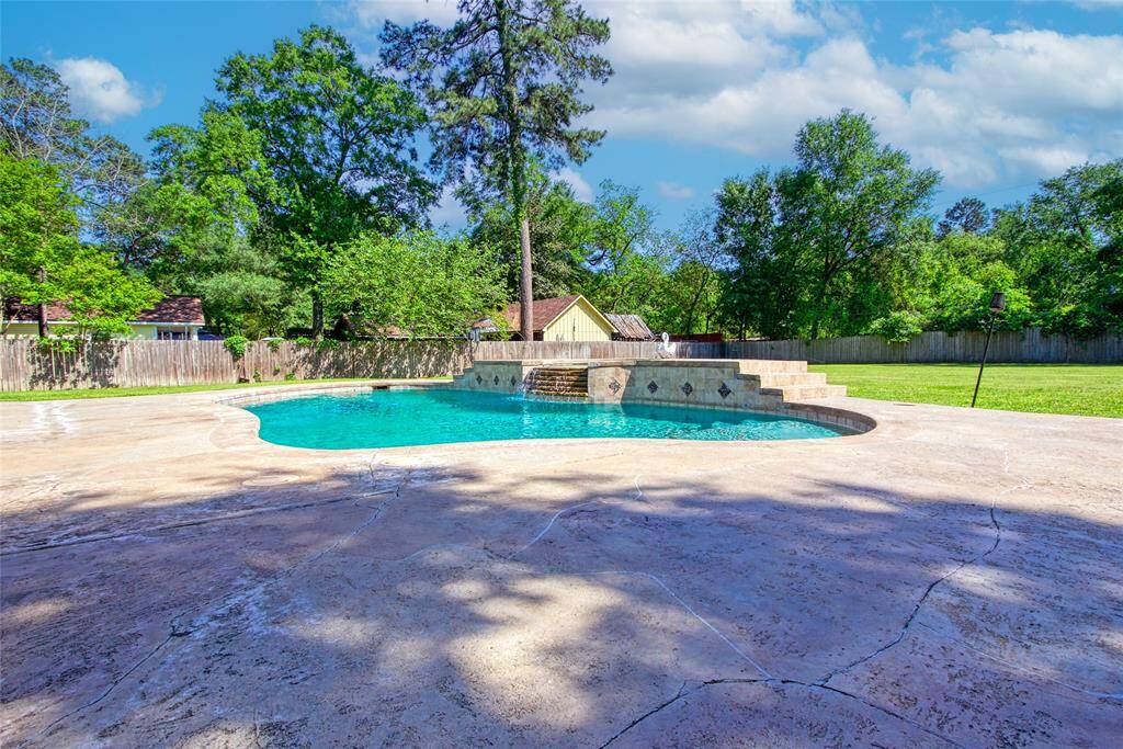 Heated swimming pool