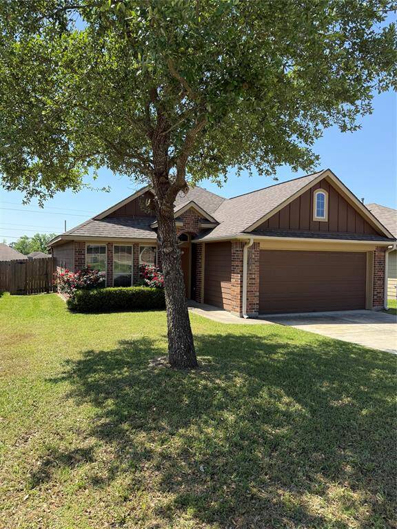 114 Brookside Dr.
