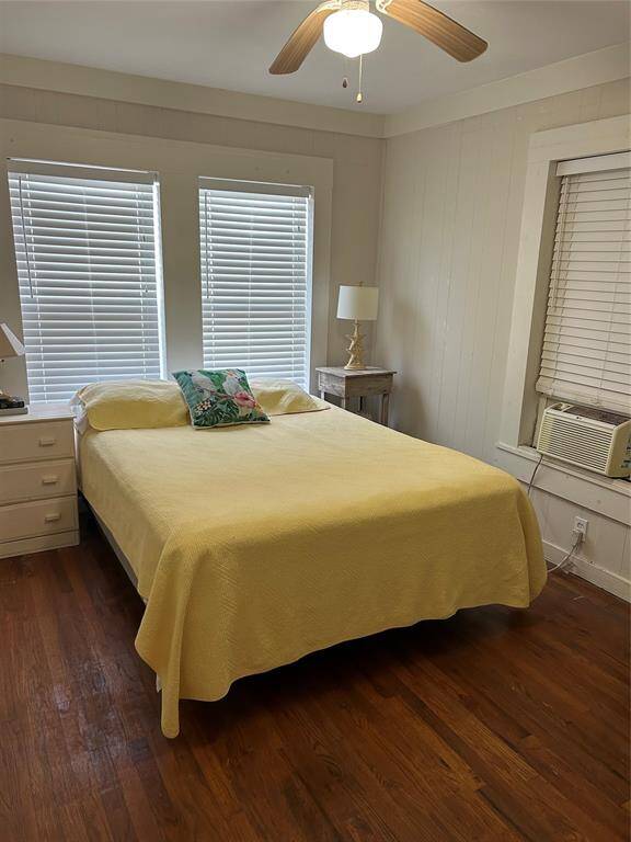 Guest bedroom