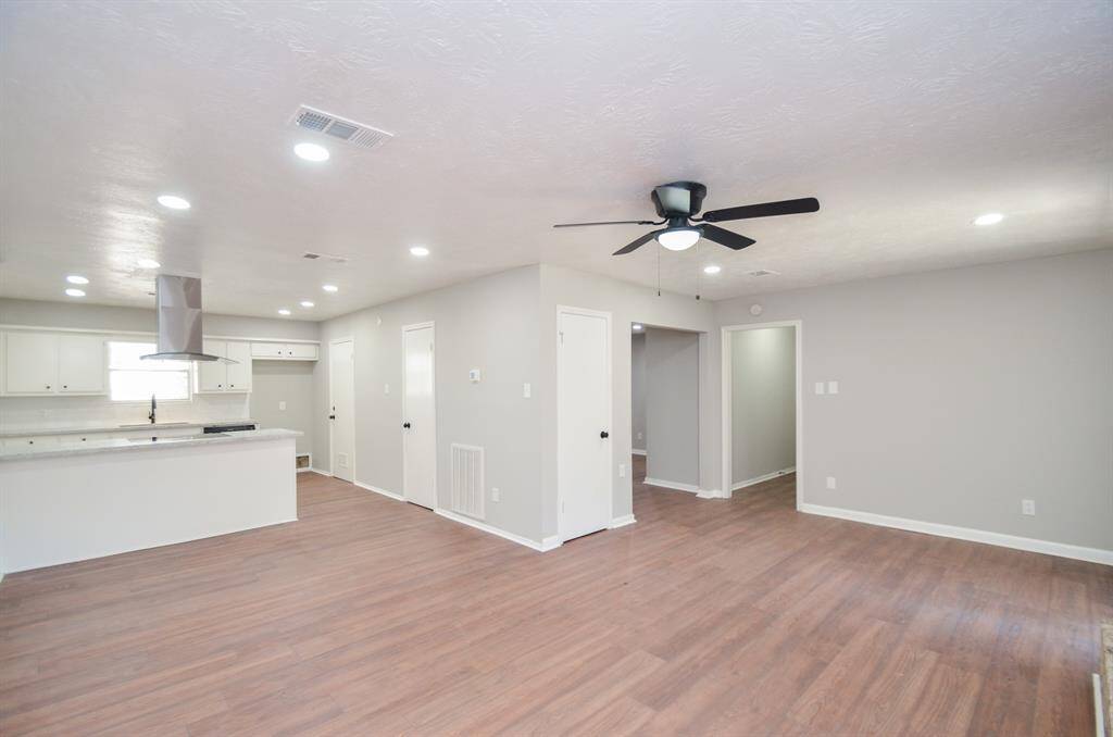 Open concept living/dining