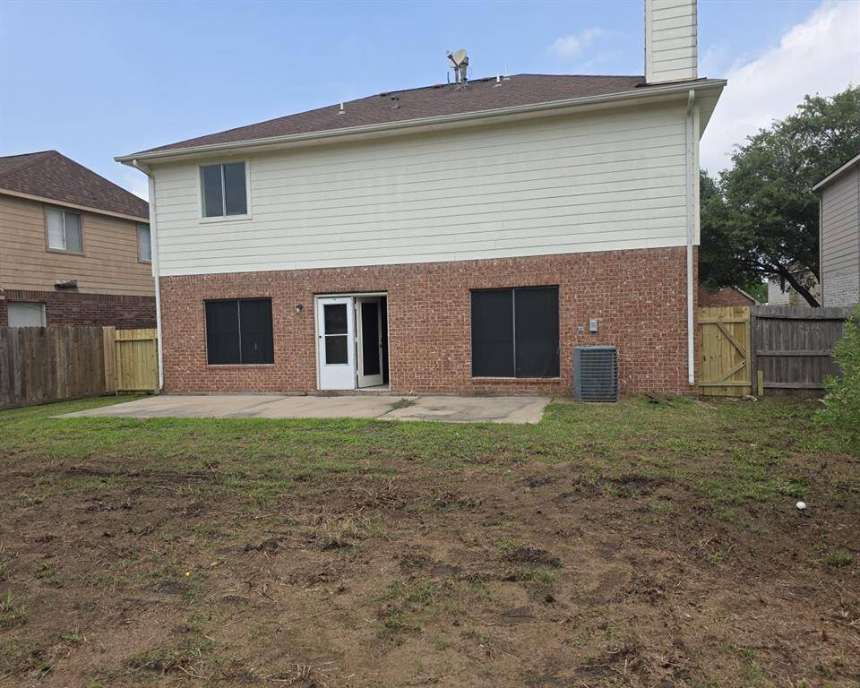 Backview: gate has since been installed