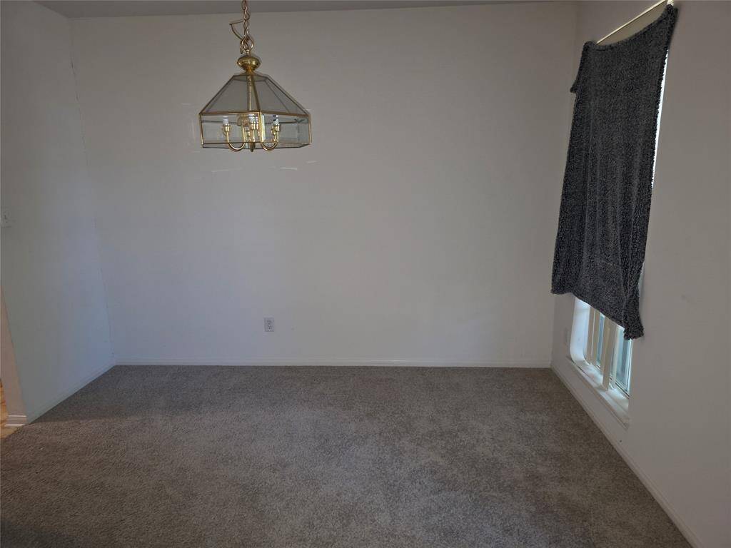 Formal dining
