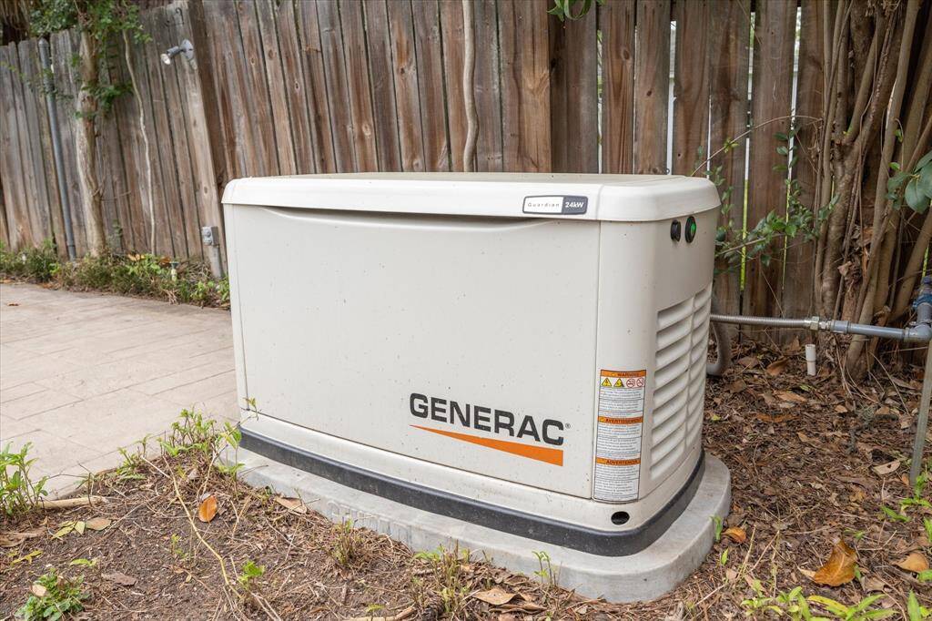 Generac Generator operating the whole house