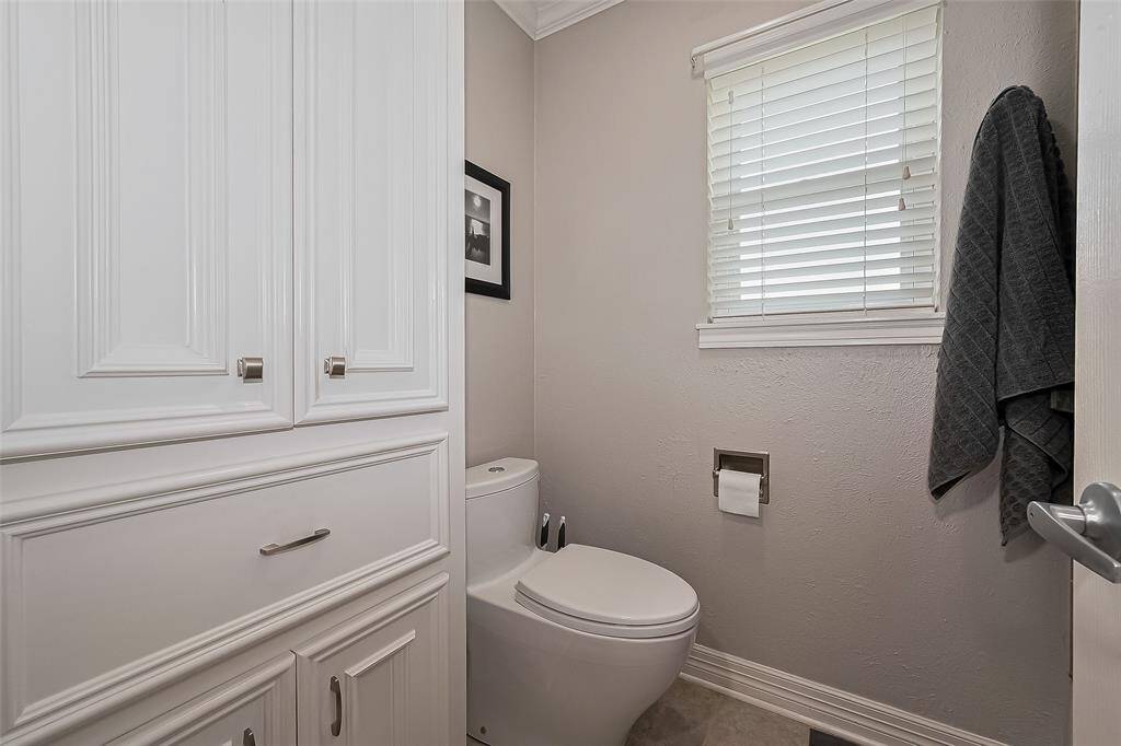 Second bathroom tub and shower combination