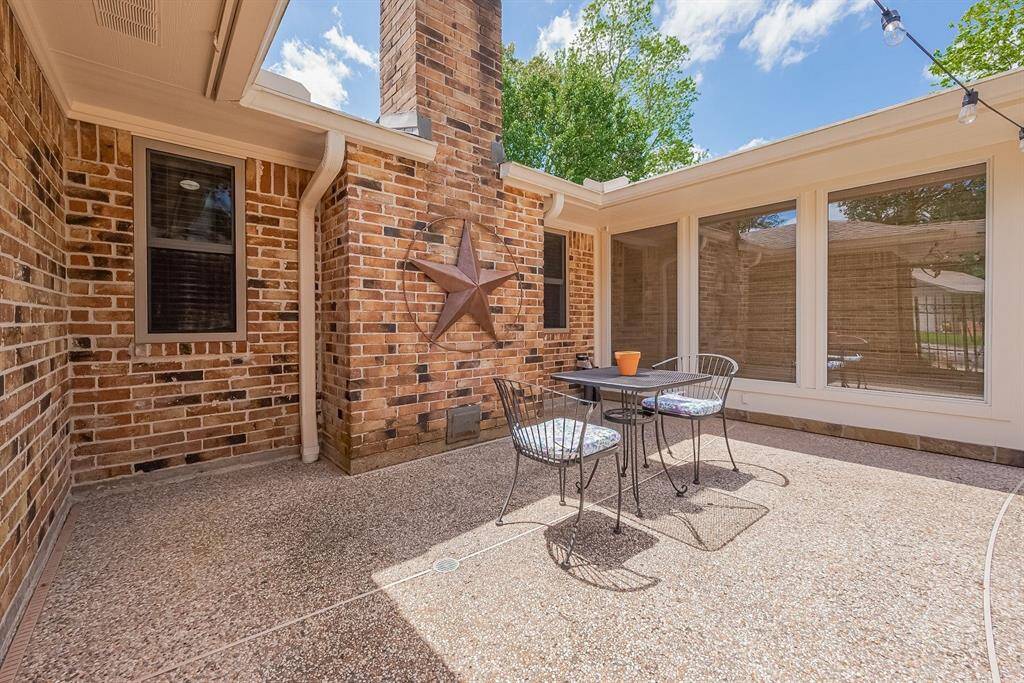 Outdoor patio area located off the kitchen