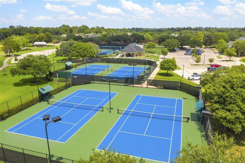 Sienna_Tennis Courts_10