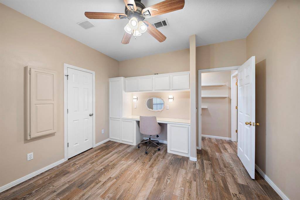 Front downstairs bedroom