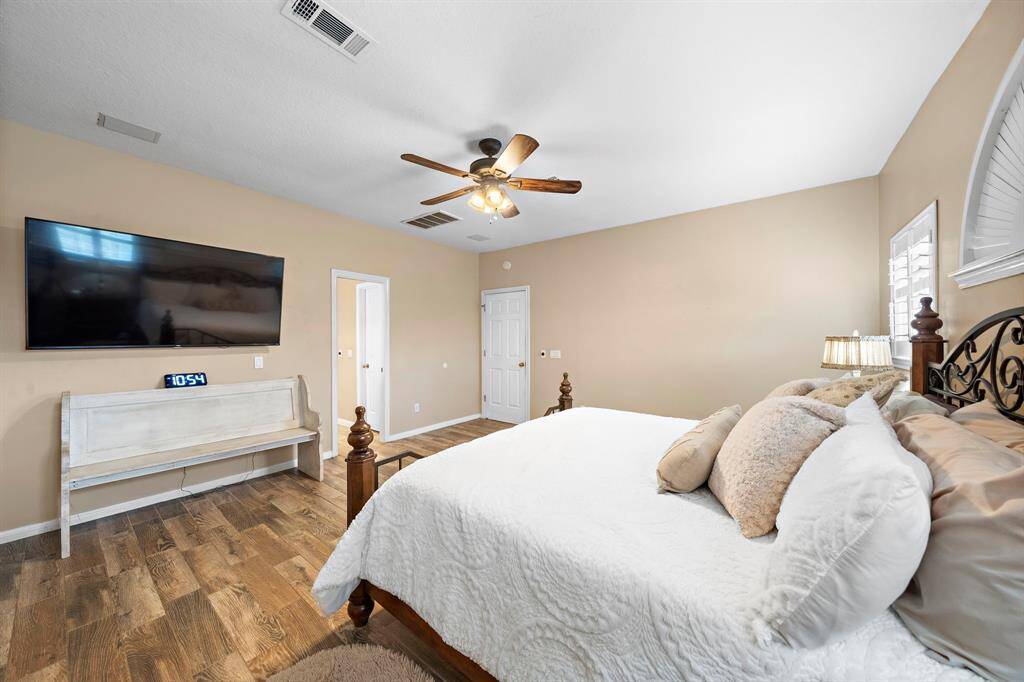 Primary bedroom