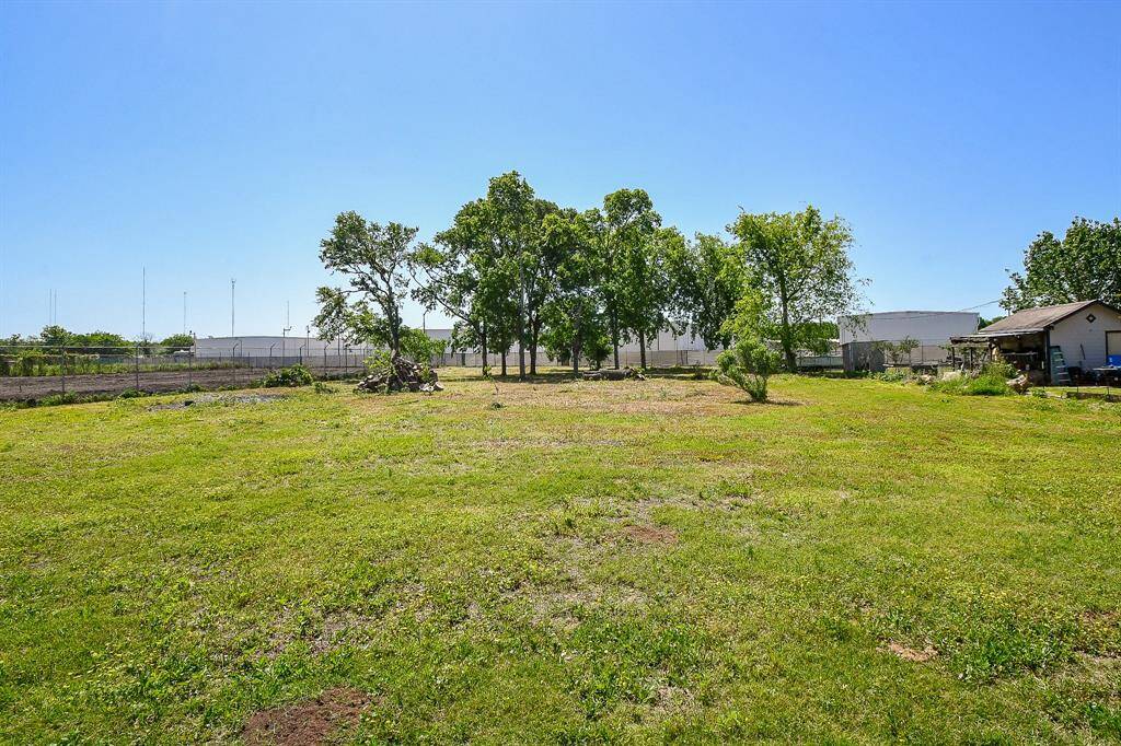1.29 acre lot