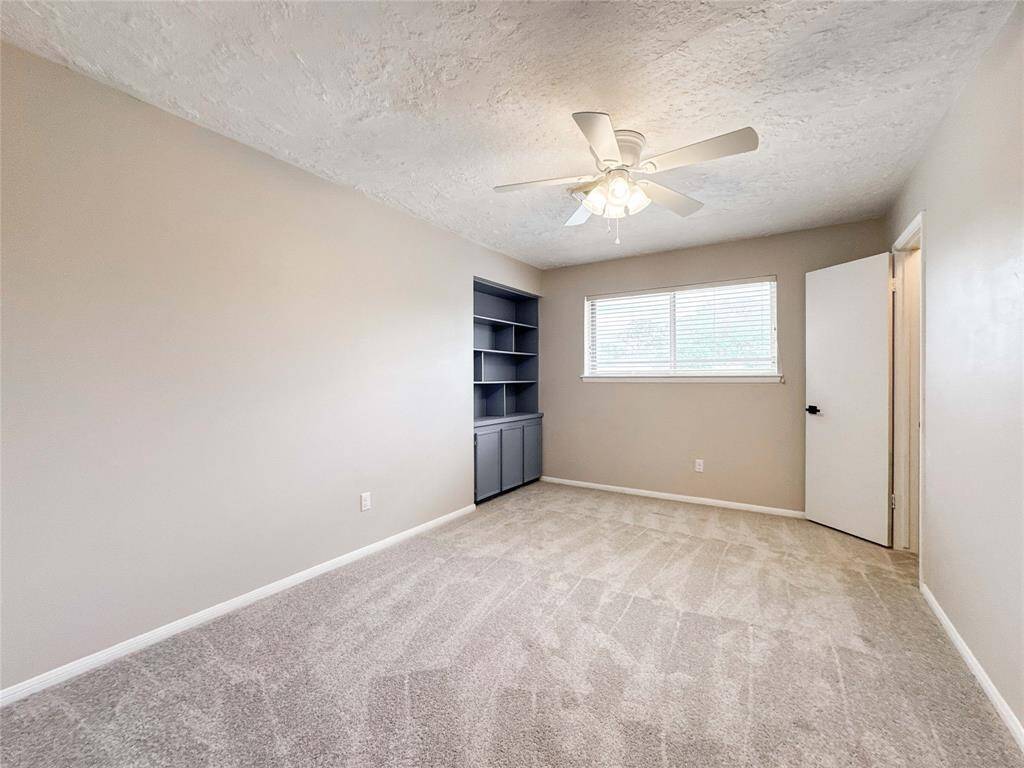 1st bedroom