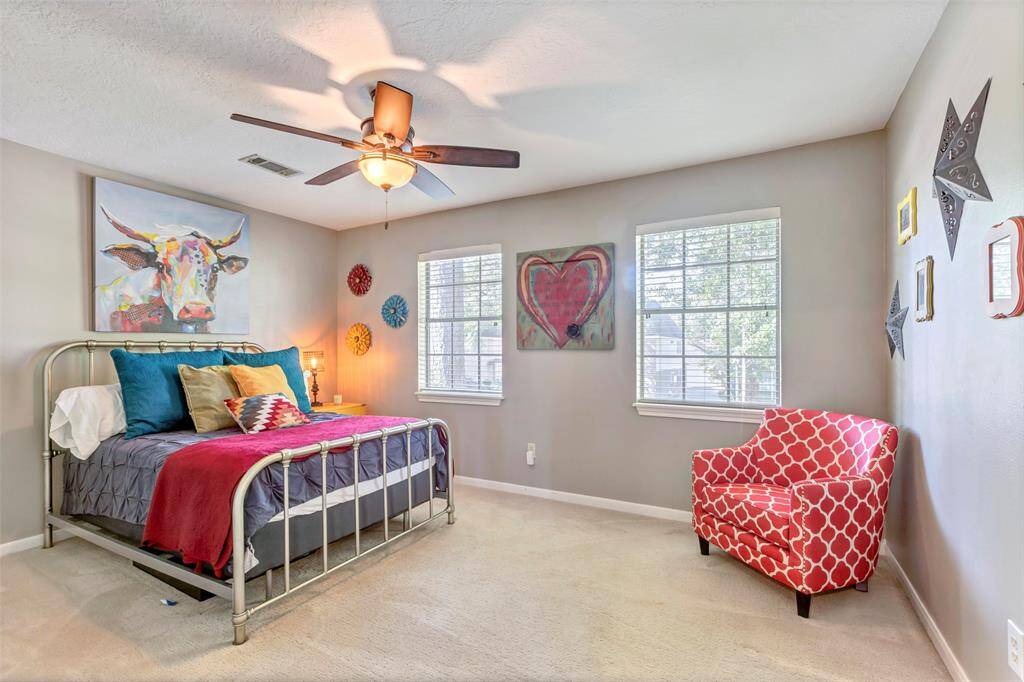 Good sized secondary bedrooms.