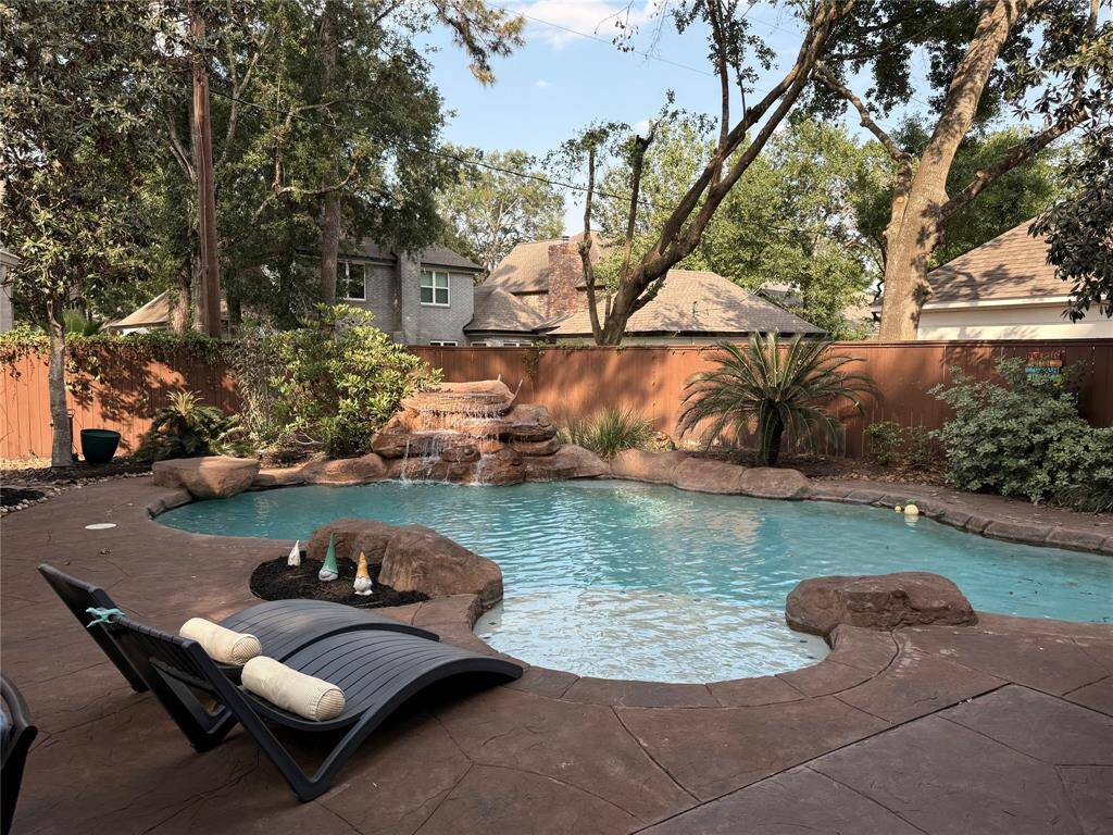 Imagine spending your evenings in paradise!