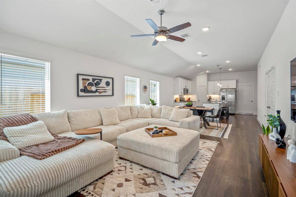 Living room perfect for relaxing or entertaining