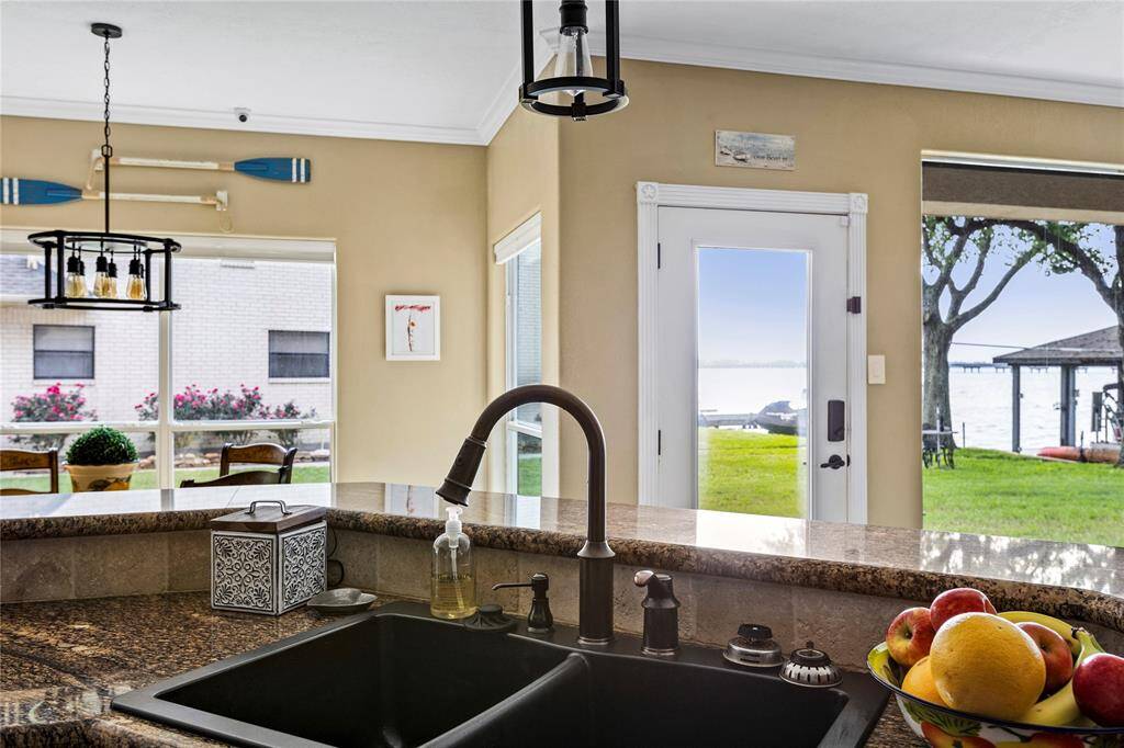 You won't mind doing your dishes with these views!