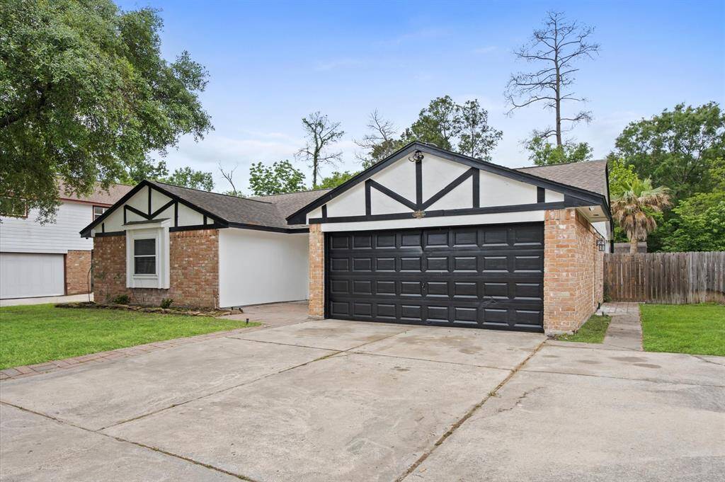Welcome to 16910 N Gleneagle Drive